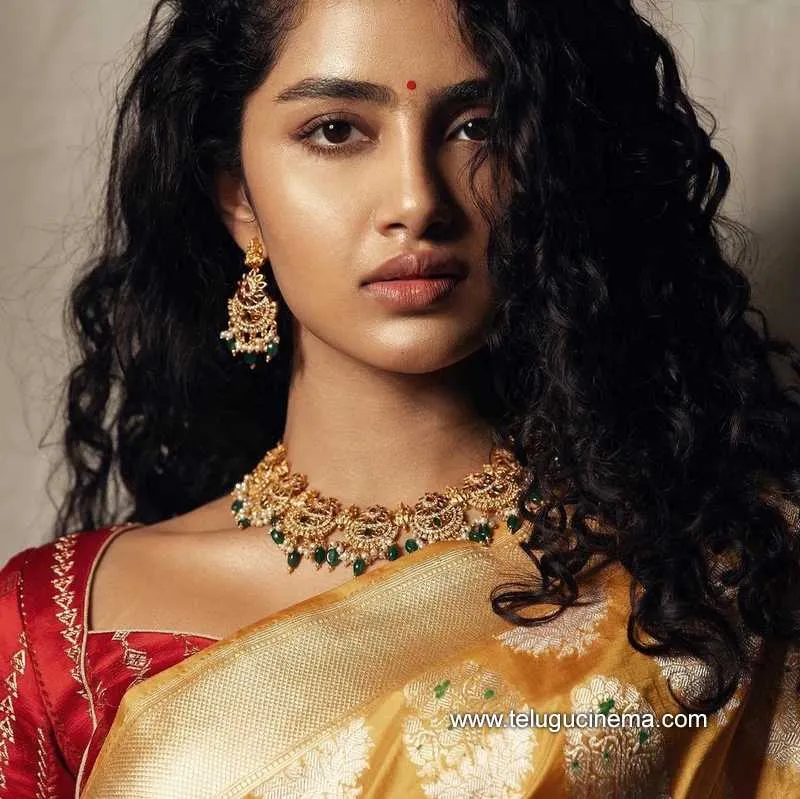 Anupama Stills 050422 003