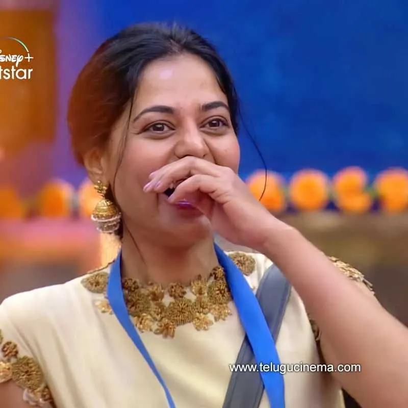 Bindhu Stills 030422 003