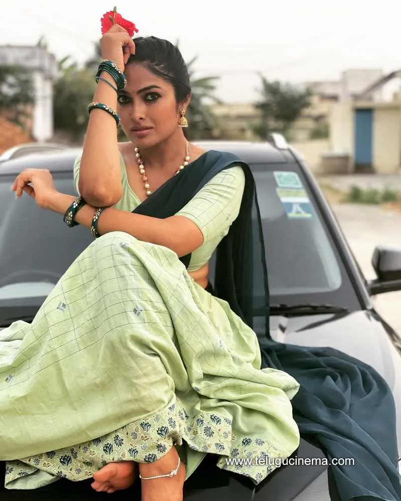 Divi Stills 040422 007