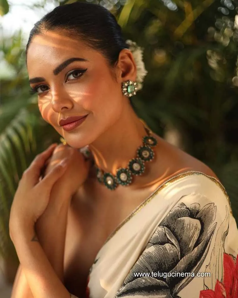 Eshagupta Stills 180422 003