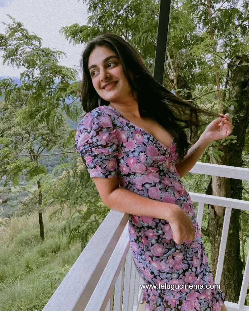 Estheranil Stills 250422 001