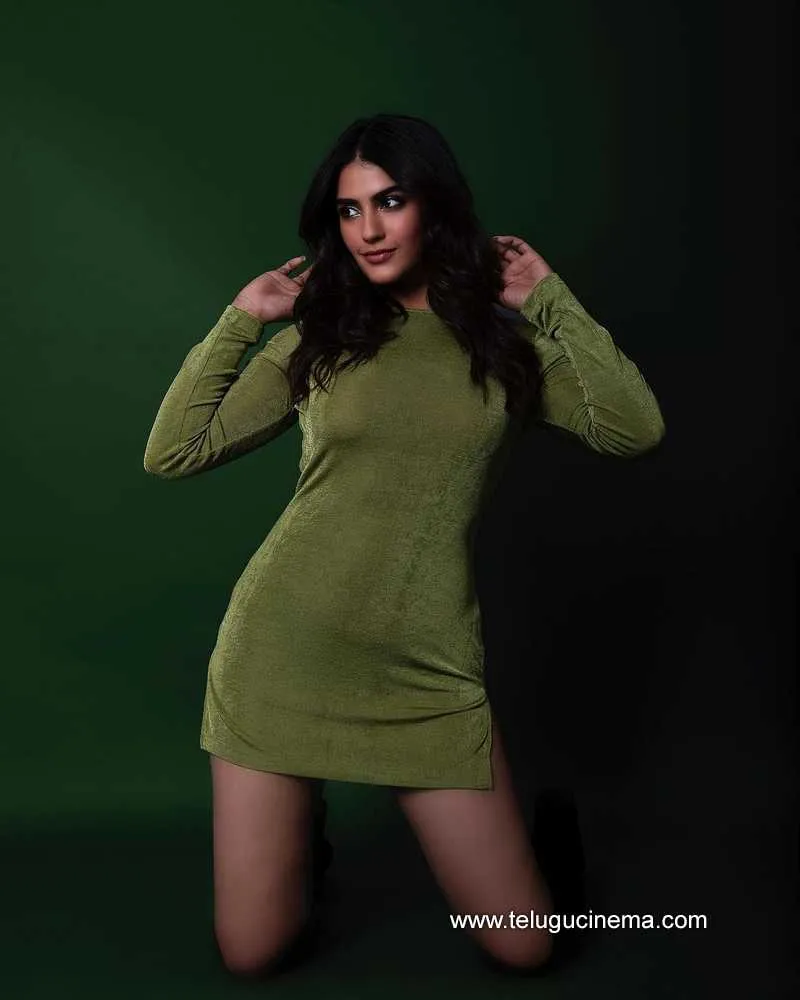 Kavya Stills 110422 001