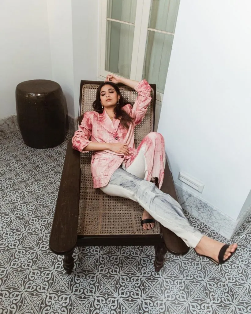 Keerthy Suresh April27promotions1