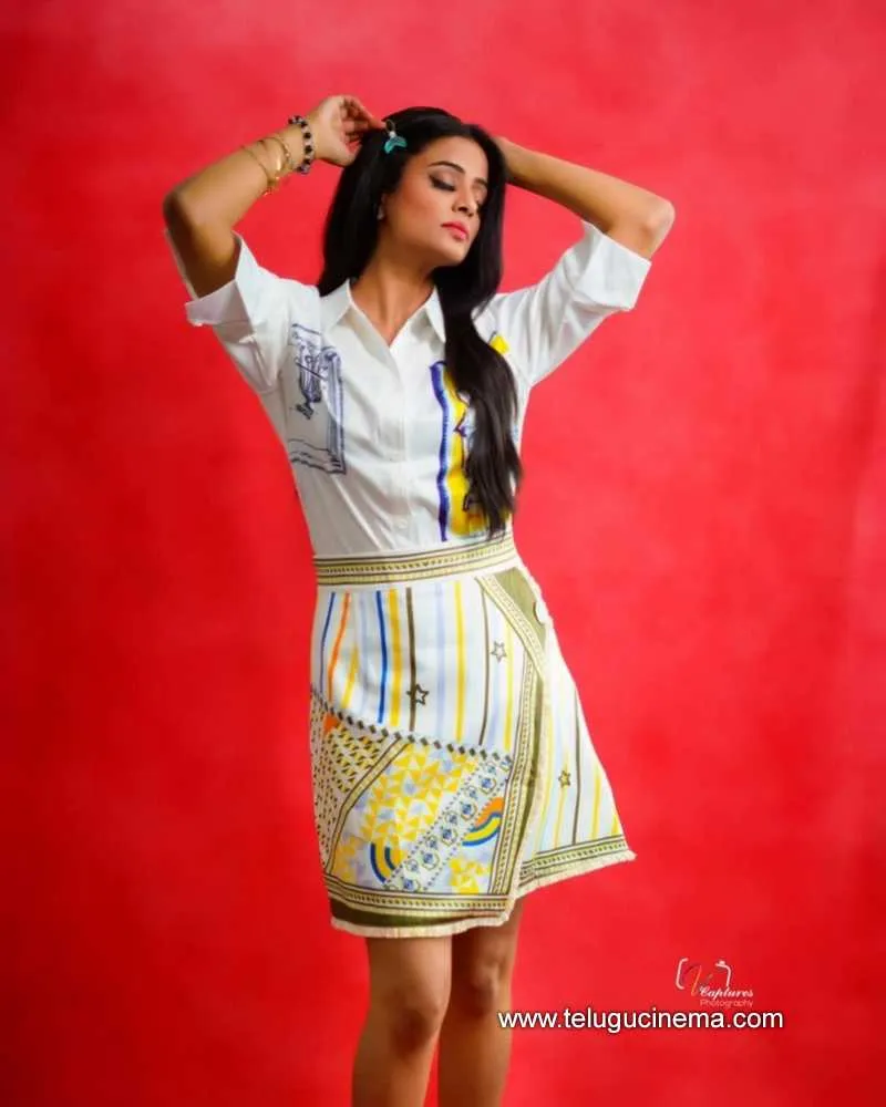 Priyamani Stills 050422 004