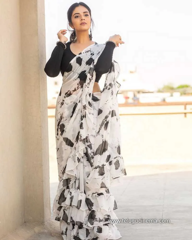 Sreemuki Stills 070422 007