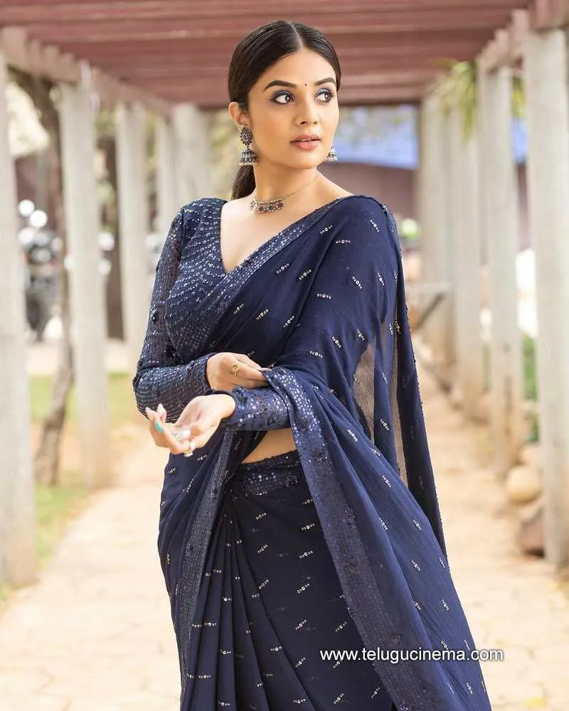 Sreemuki Stills 110422 002