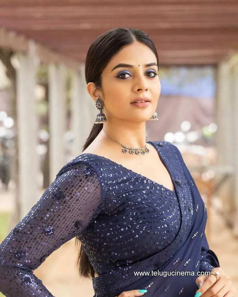 Sreemuki Stills 110422 009