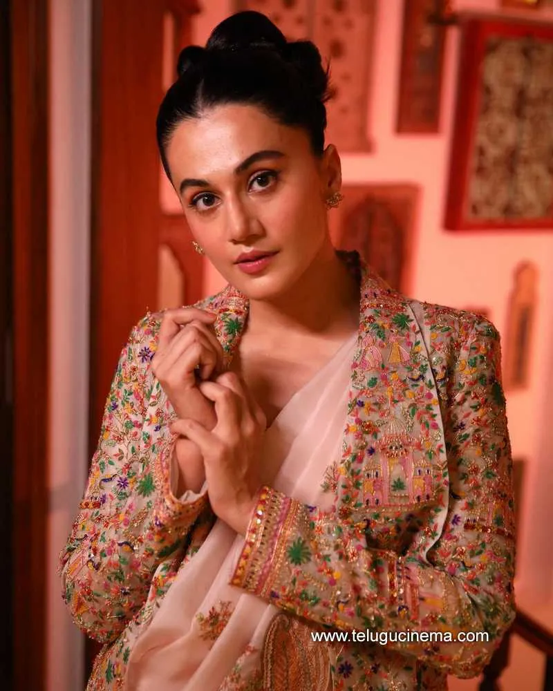 Tapsee Stills 050422 001