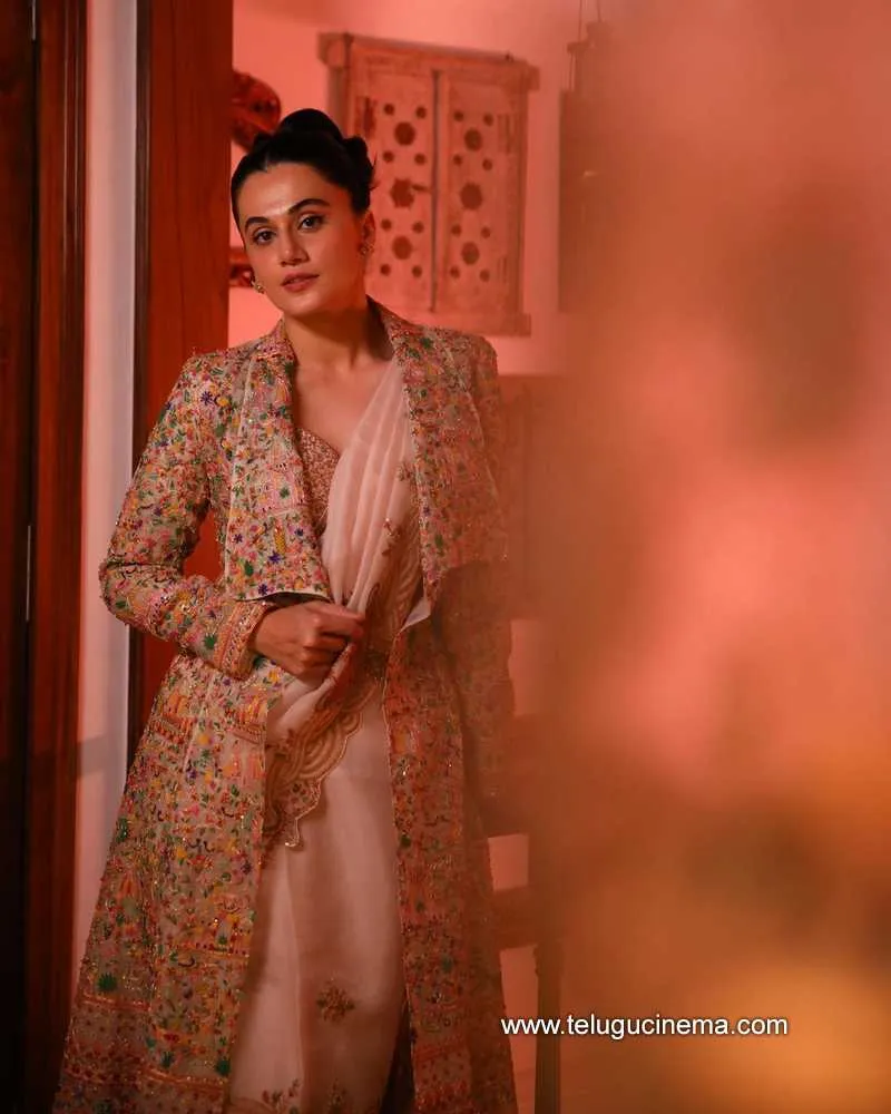 Tapsee Stills 050422 003