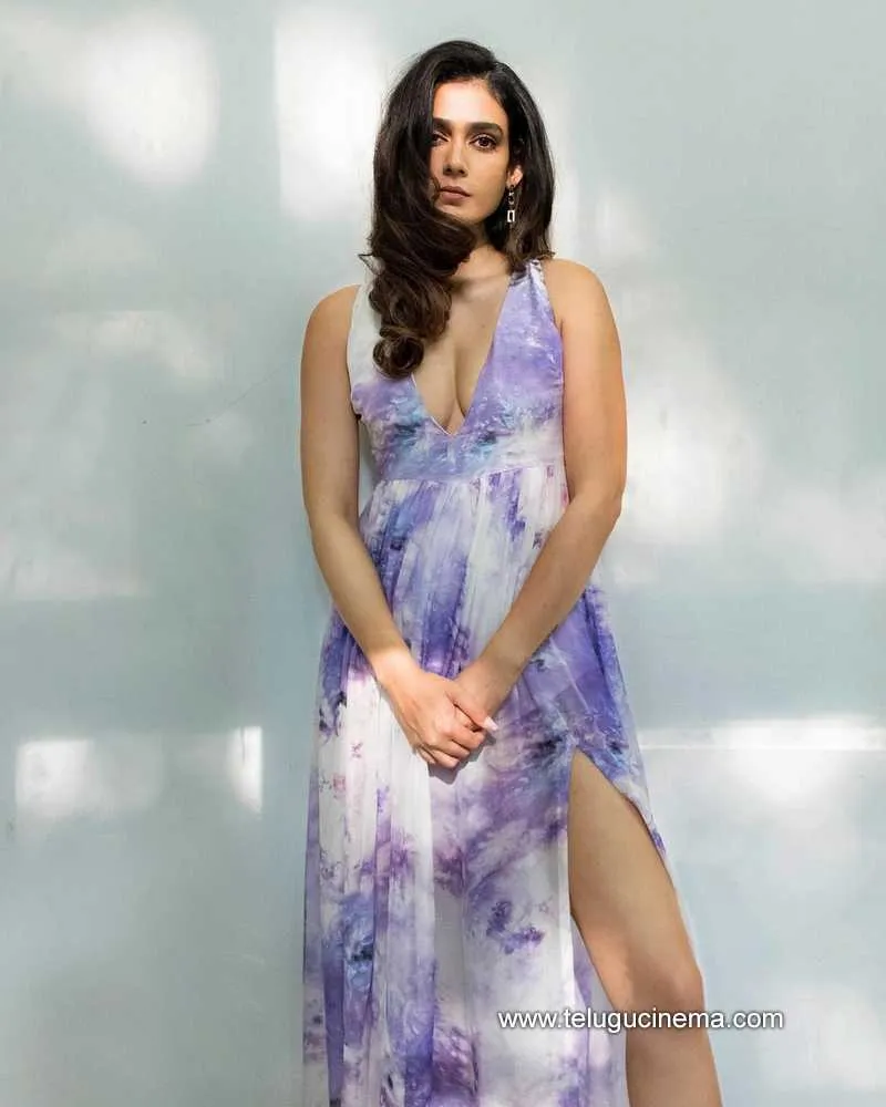 Akansha Stills 100522 002