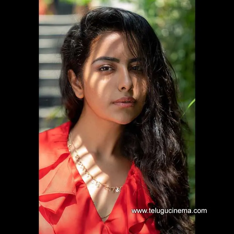 Avika Stills 160522 005