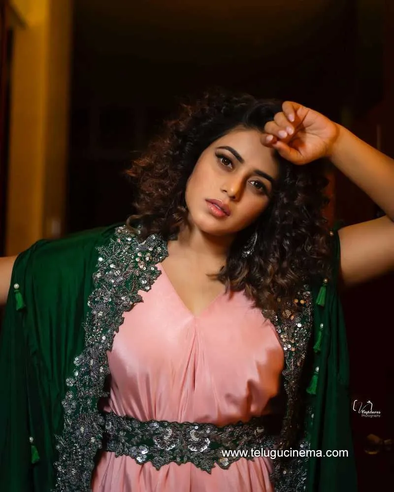 Poorna Stills 180522 007