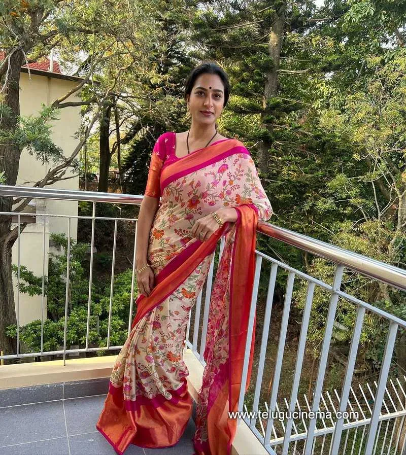 Surekhavani Stills 020522 002
