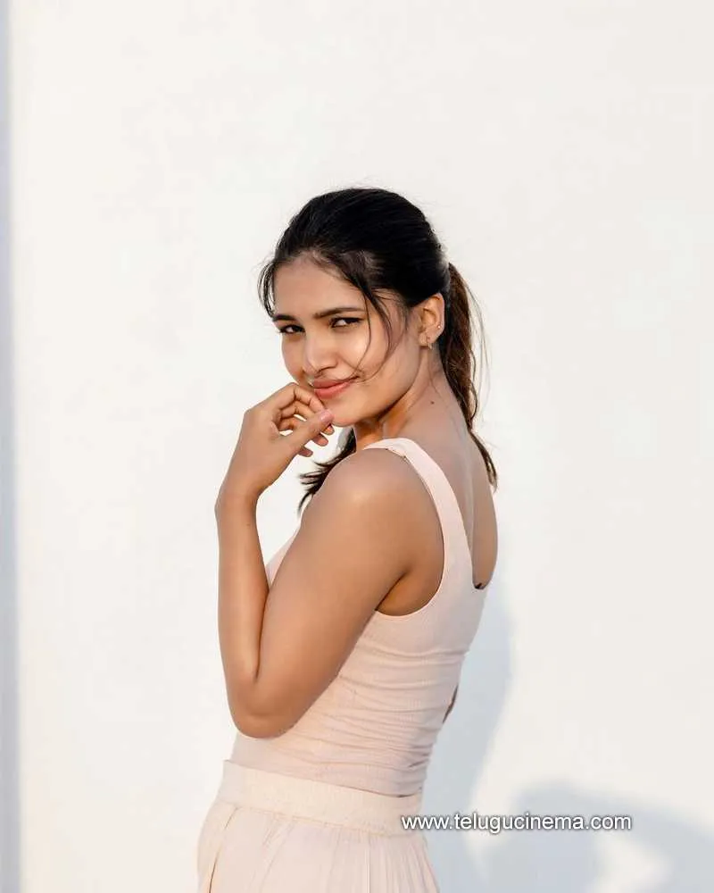 Vanibhojan Stills 020522 004