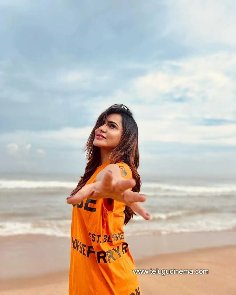Ashu Stills 250622 001