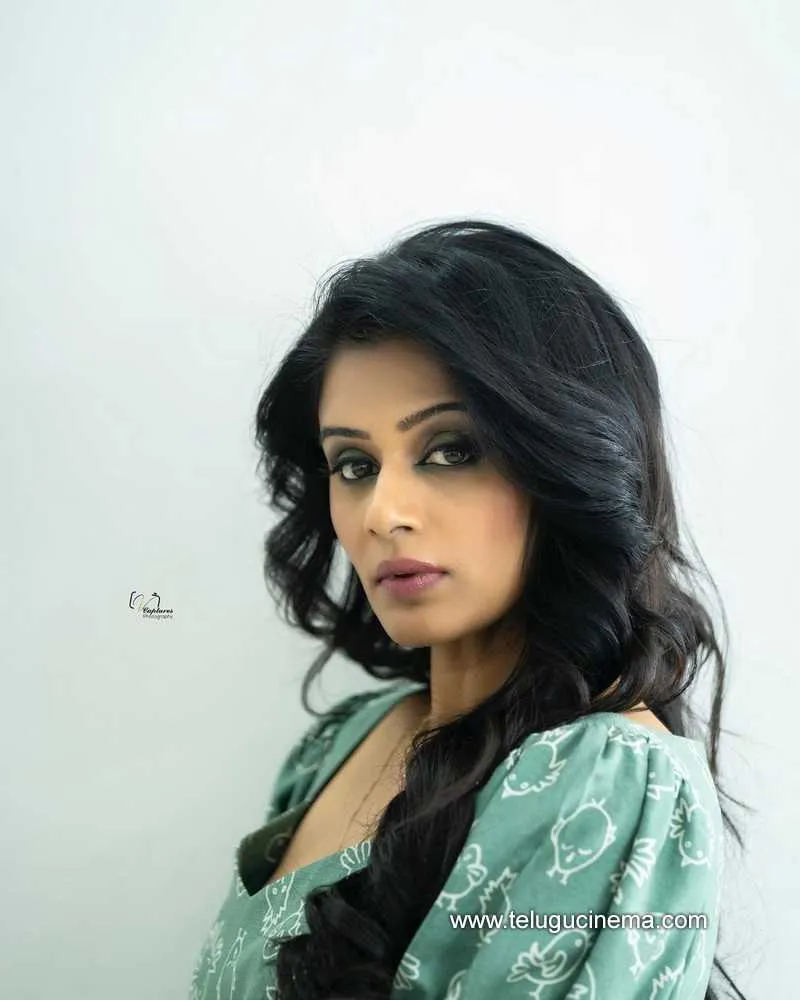 Priyamani Stills 150622 004