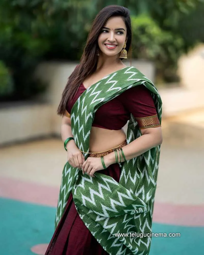 Pujita Stills 010622 004