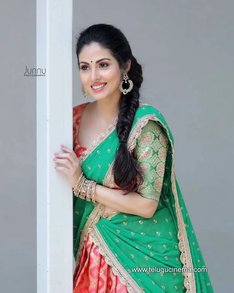Sadaa Stills 030622 003