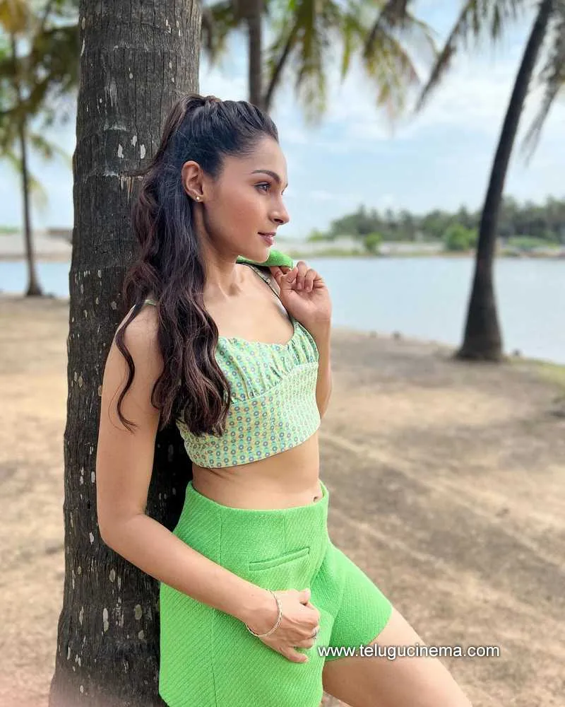 Andrea Stills 270722 001