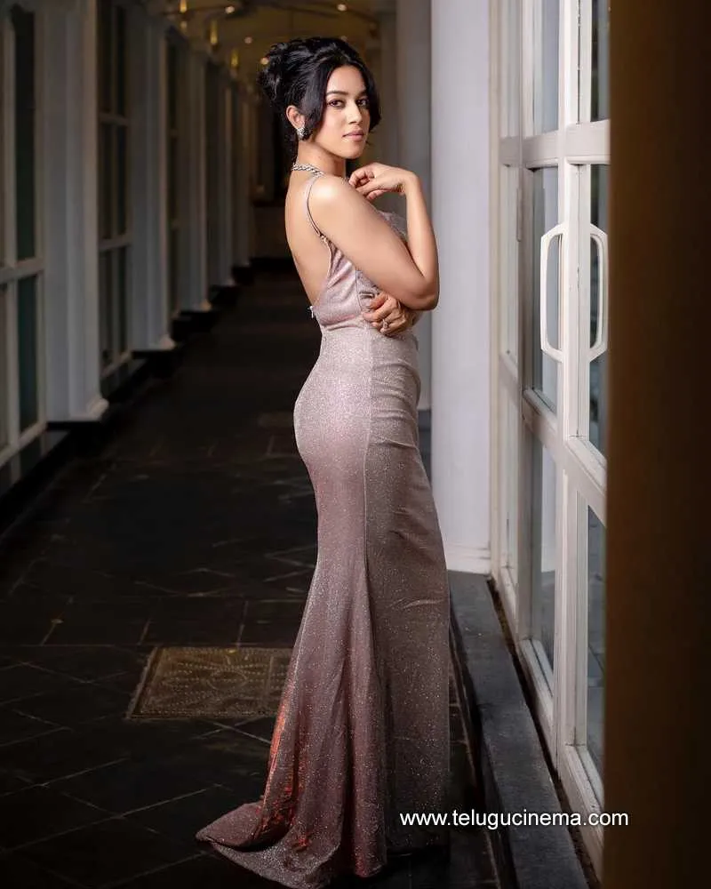 Mrinalini Stills 130722 001