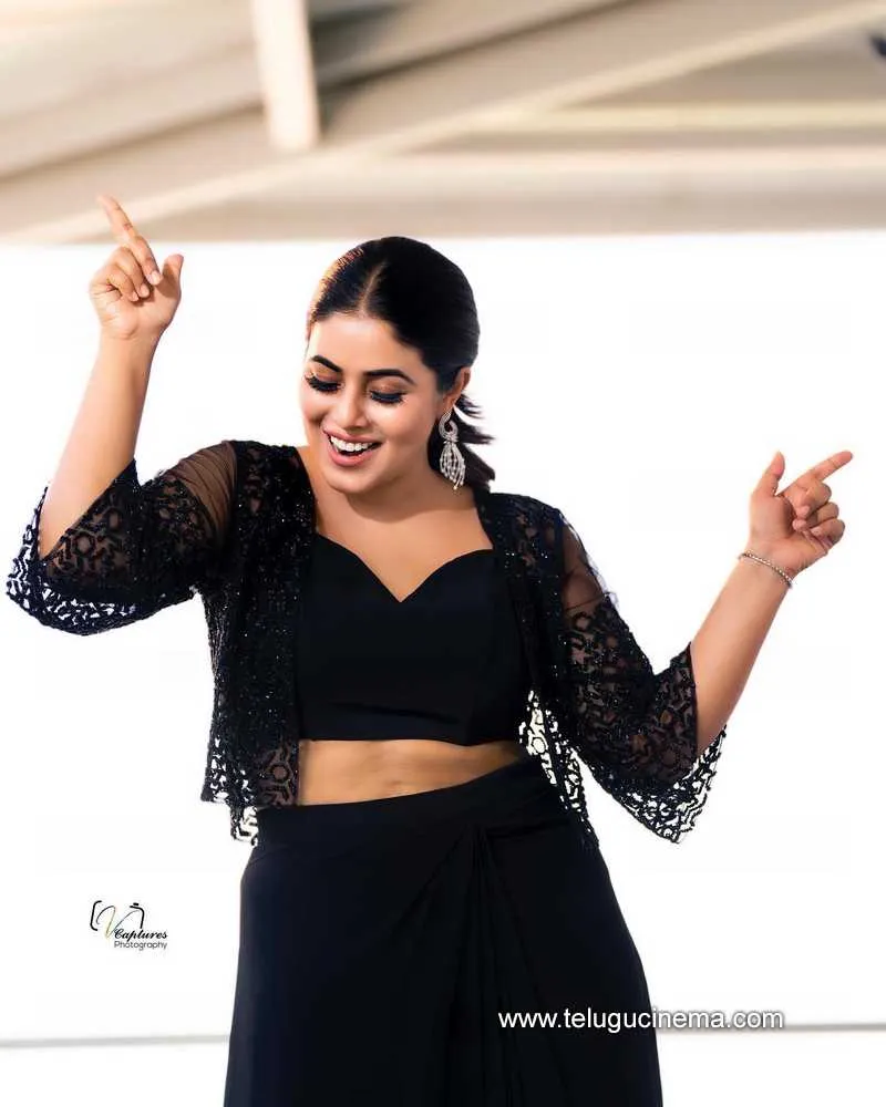 Poorna Stills 210722 001