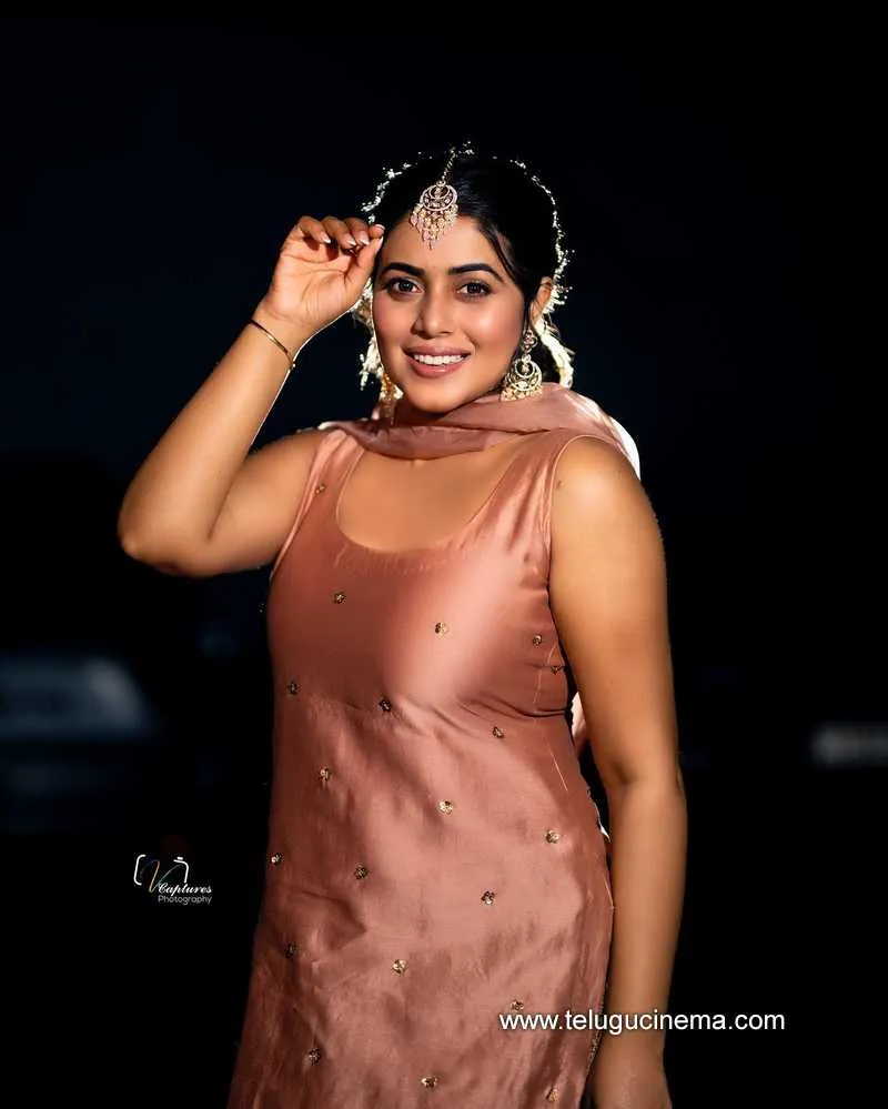 Poorna Stills 270722 004