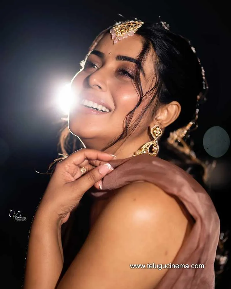 Poorna Stills 270722 005