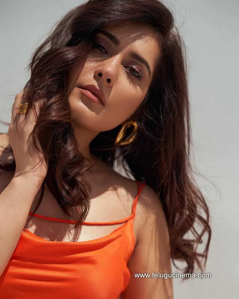 Raashikhanna Stills 170722 001