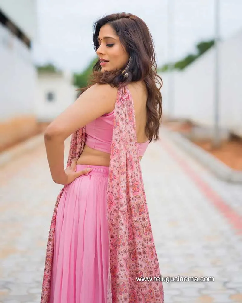 Rashmi Stills 230722 009