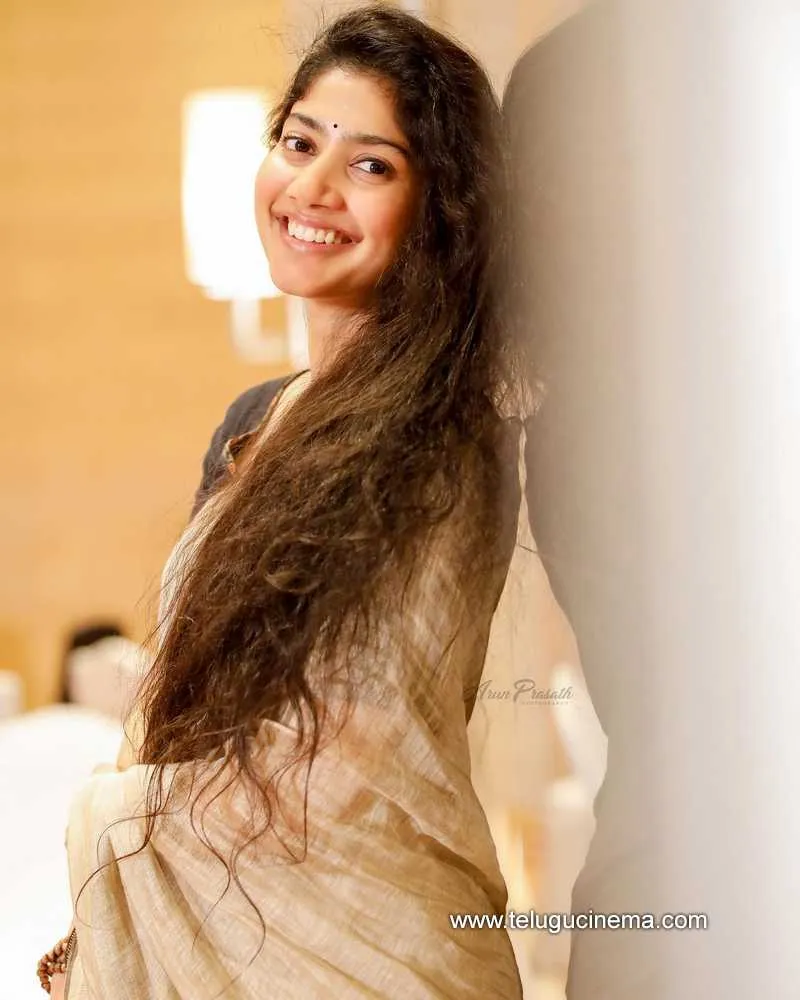 Saipallavi Stills 150722 006