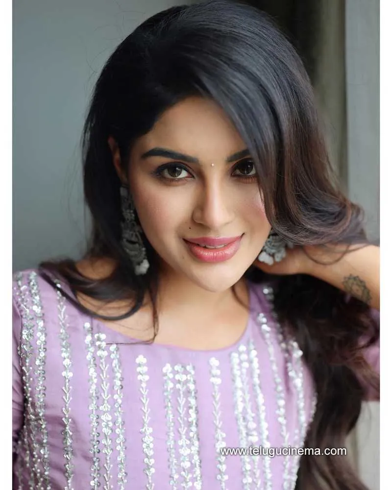 Samyuktha Stills 150722 002