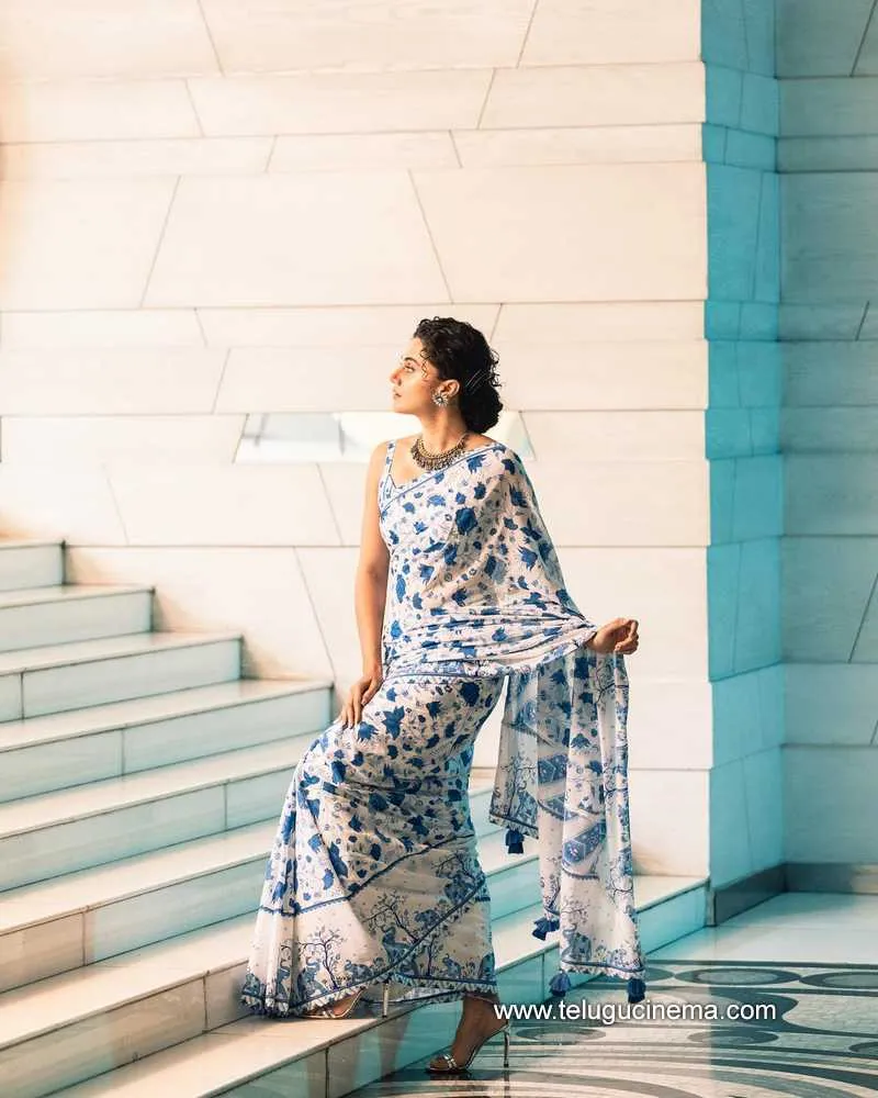 Taapsee Stills 130722 002