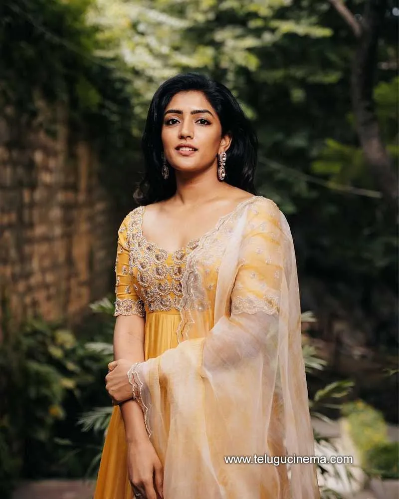 Eesharebba Stills 250822 002