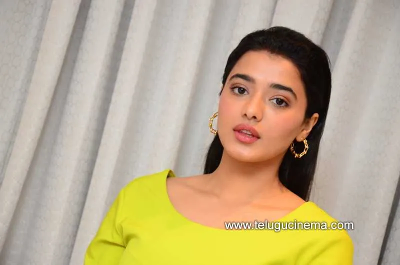 Ketika Stills 270822 003
