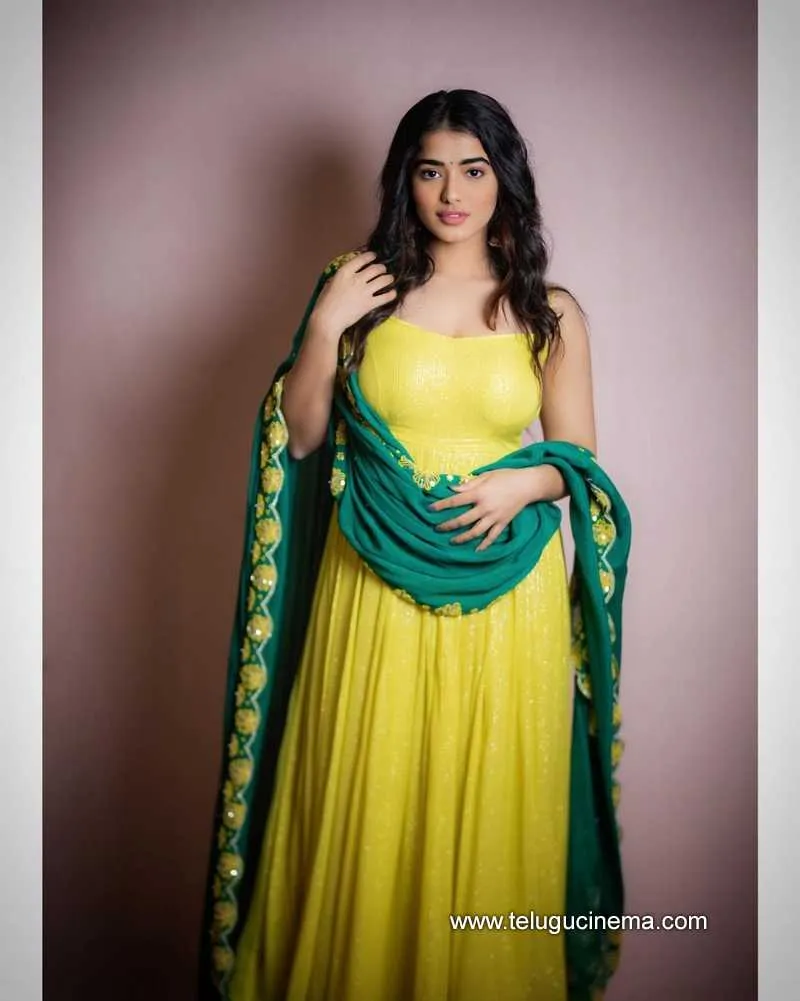 Ketikasharma Stills 220822 003