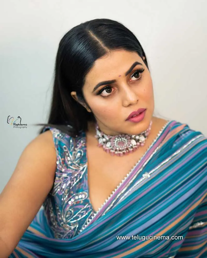 Poorna Stills 250822 005