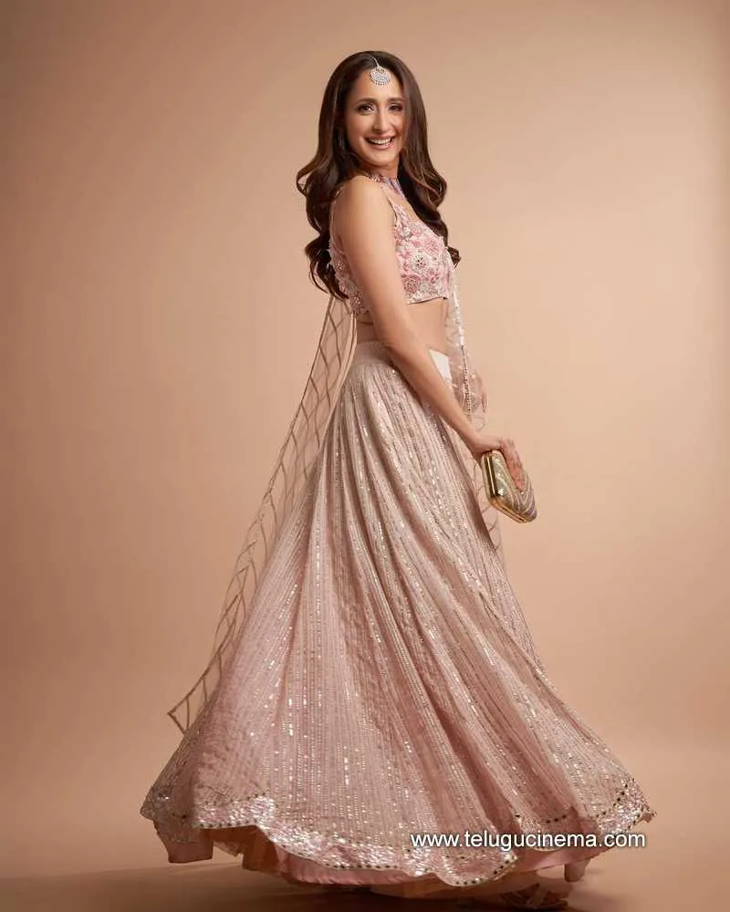 Pragyajaiswall Stills 160822 006