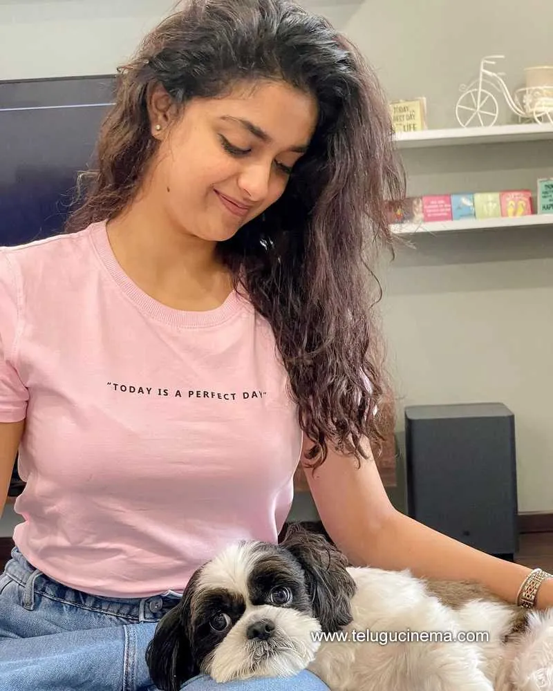 Keerthysuresh Stills 020922 004