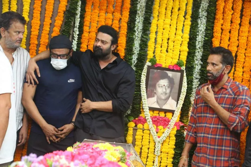 Krishnamrajudeath Celebs9