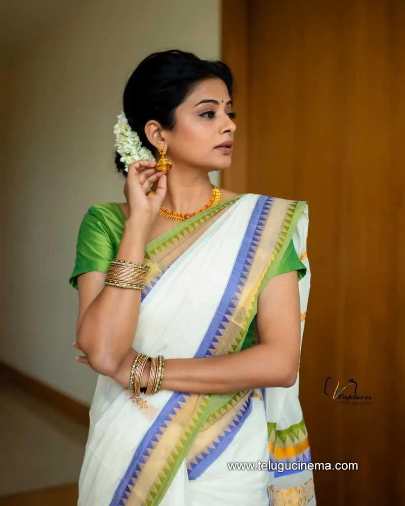 Priyamani Stills 80922 001
