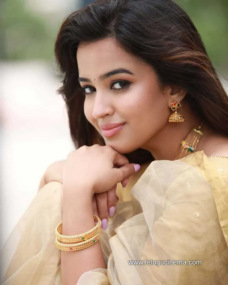 Pujitha Stills 280922 004