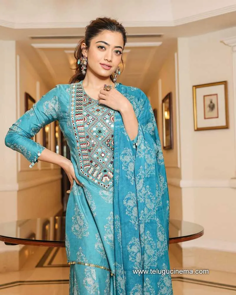 Rashmika Stills 280922 002