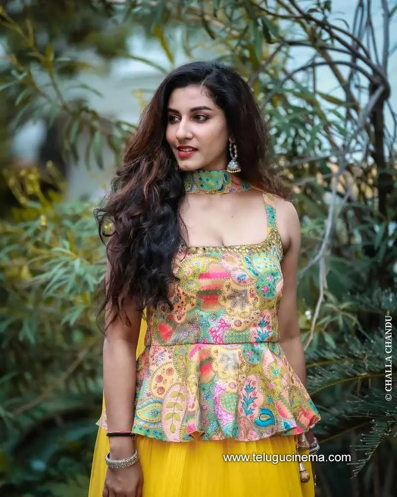 Vishnupriya Stills 210922 002
