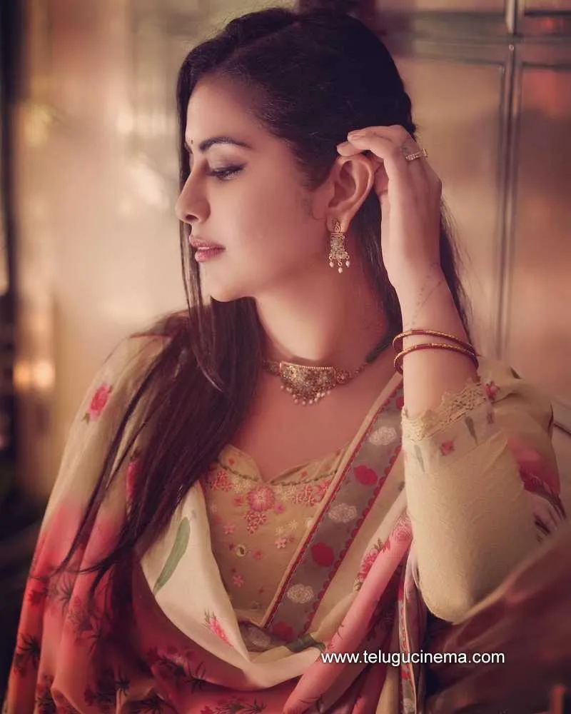 Avikagor Stills 26 10 22 001