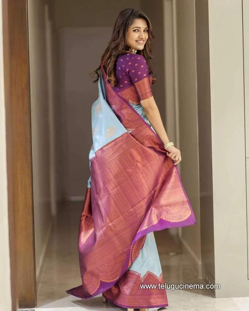 Vaani Stills 21 10 22 001