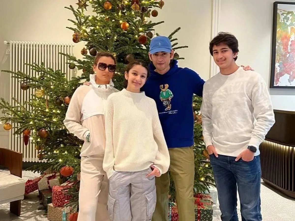 Mahesh Babu and his family