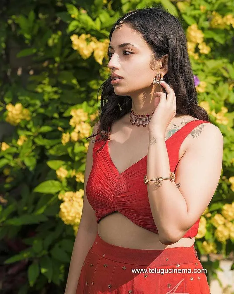 Malvika Stills 31 12 22 003