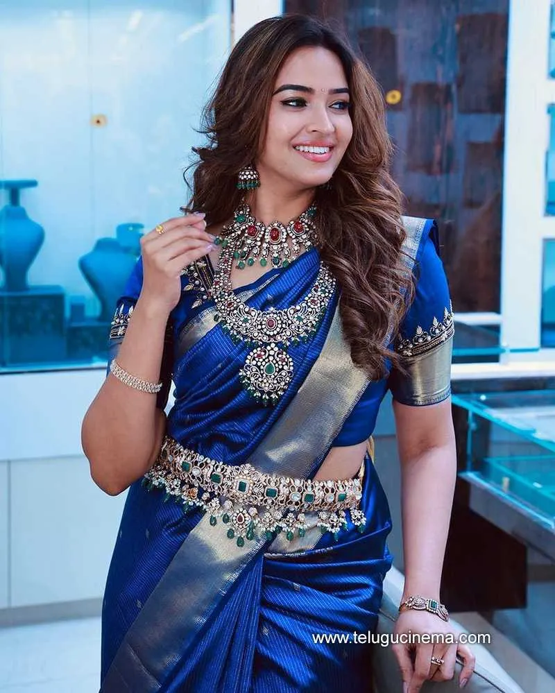 Pujita Stills 28 12 22 005