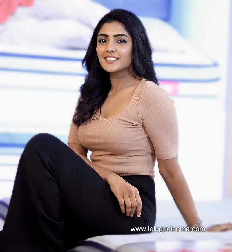 Essharebba Stills 070123 001