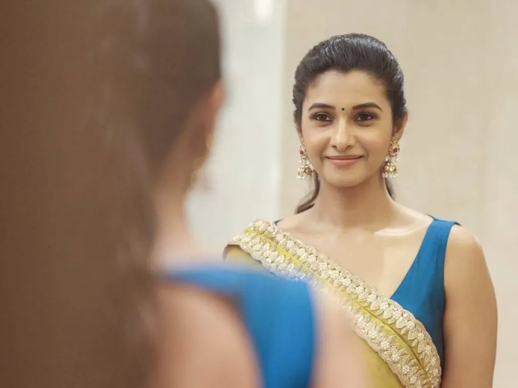 Priya Bhavani Shankar1